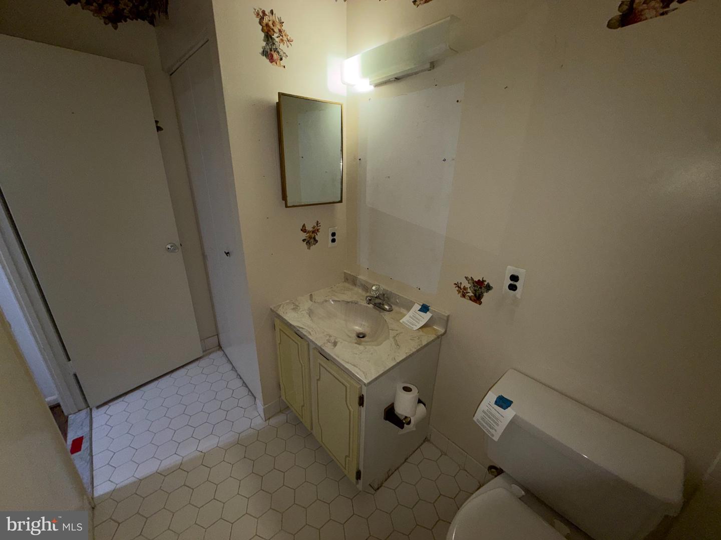 9200 Edwards Way #106 Property Photo 12