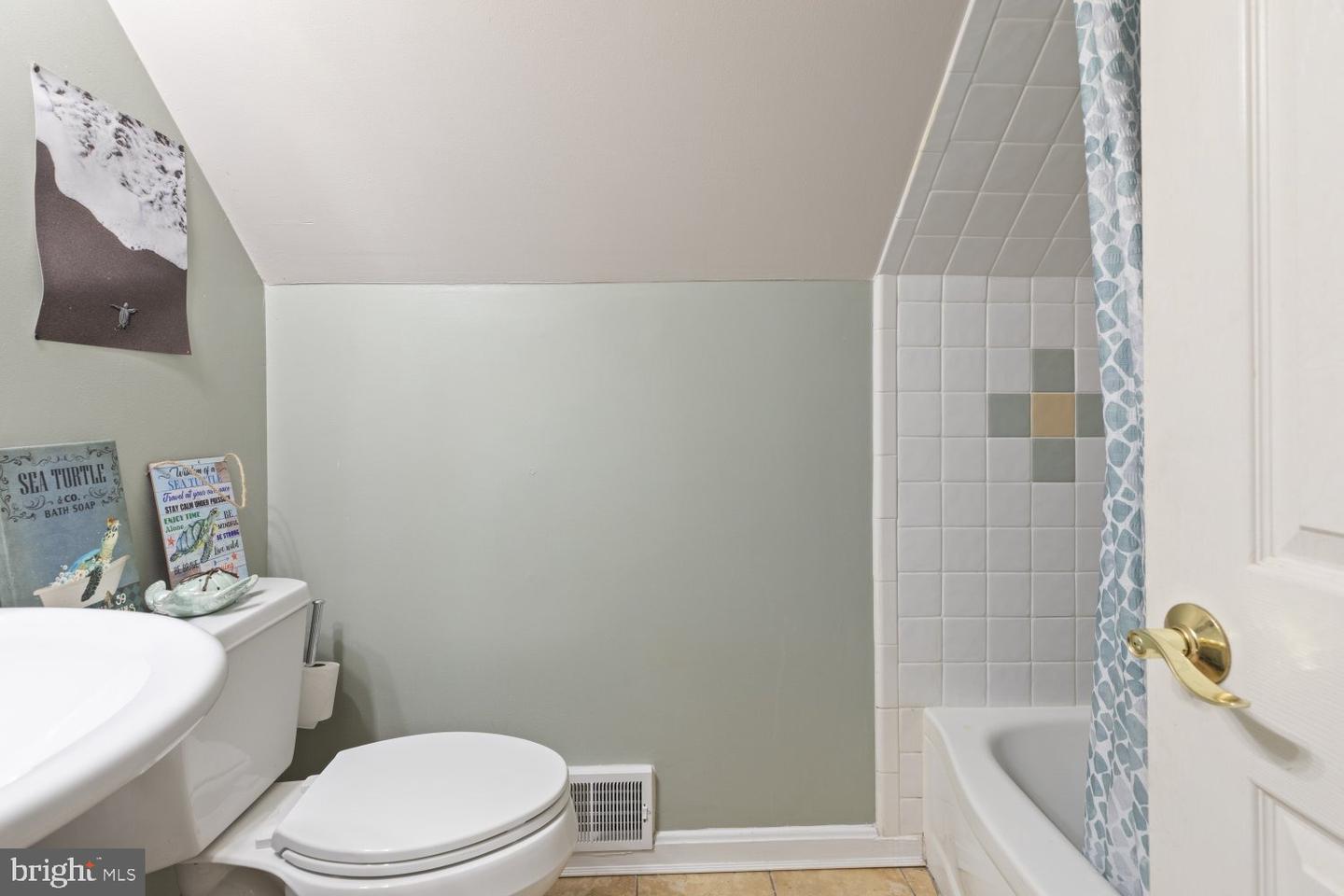 12513 Knowledge Ln Property Photo 13