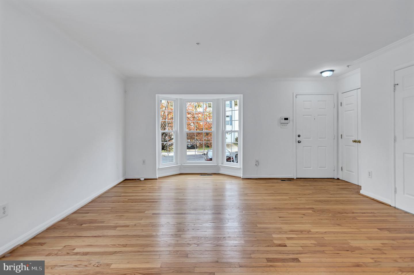 812 Vauxhall Rd Property Photo 4