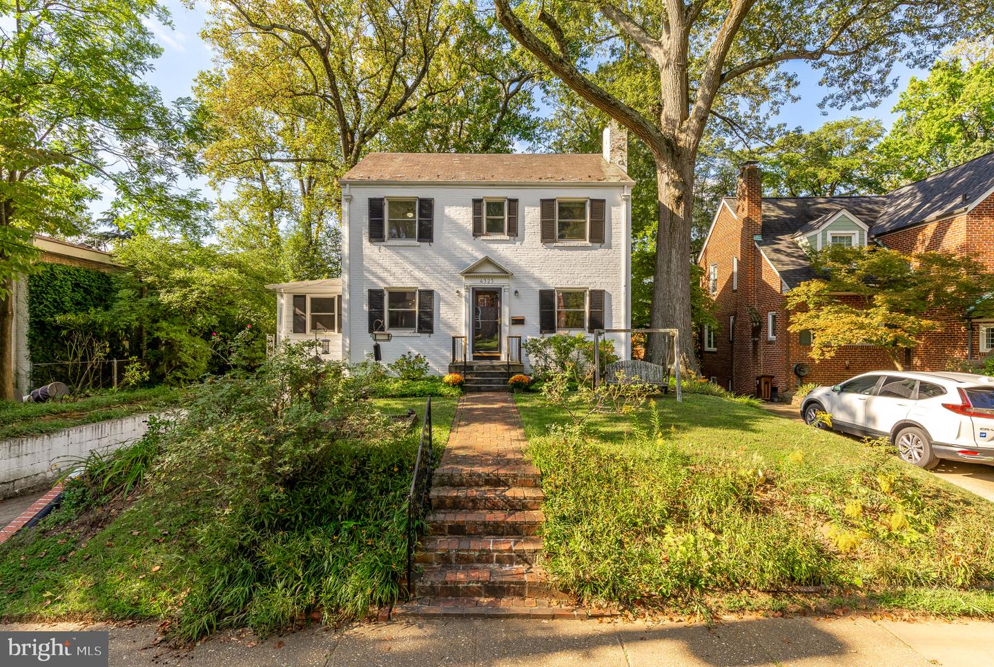 4323 Woodberry St Property Photo 1