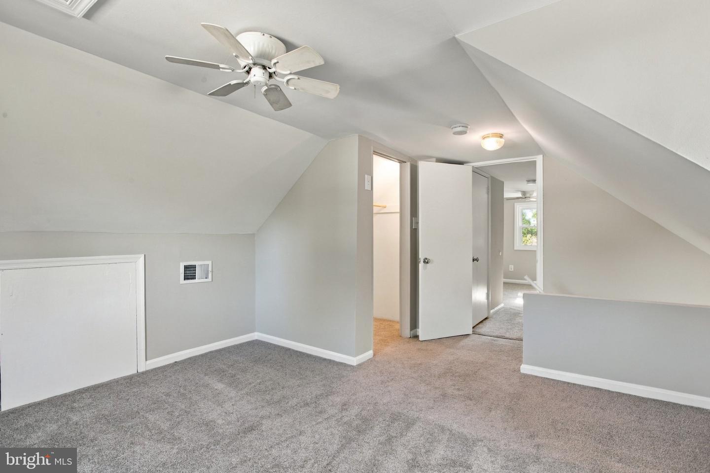14110 S Springfield Rd Property Photo 17