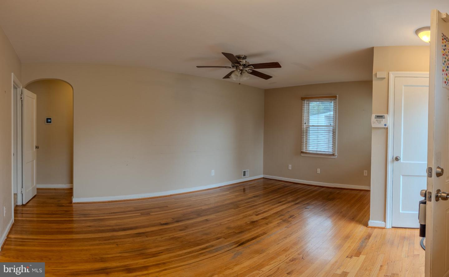 5709 Linda Ln Property Photo 6