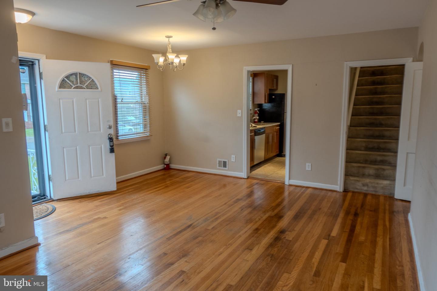 5709 Linda Ln Property Photo 7