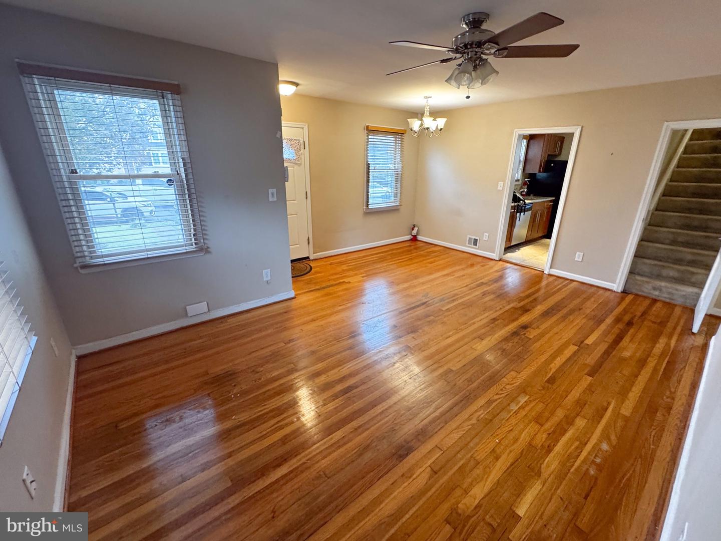 5709 Linda Ln Property Photo 8