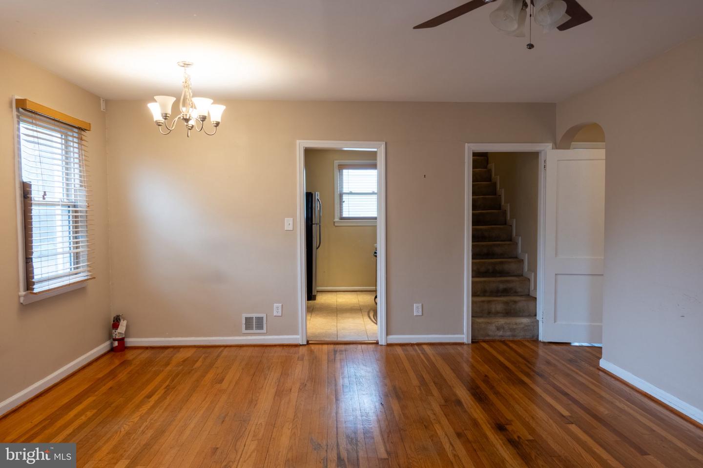 5709 Linda Ln Property Photo 10