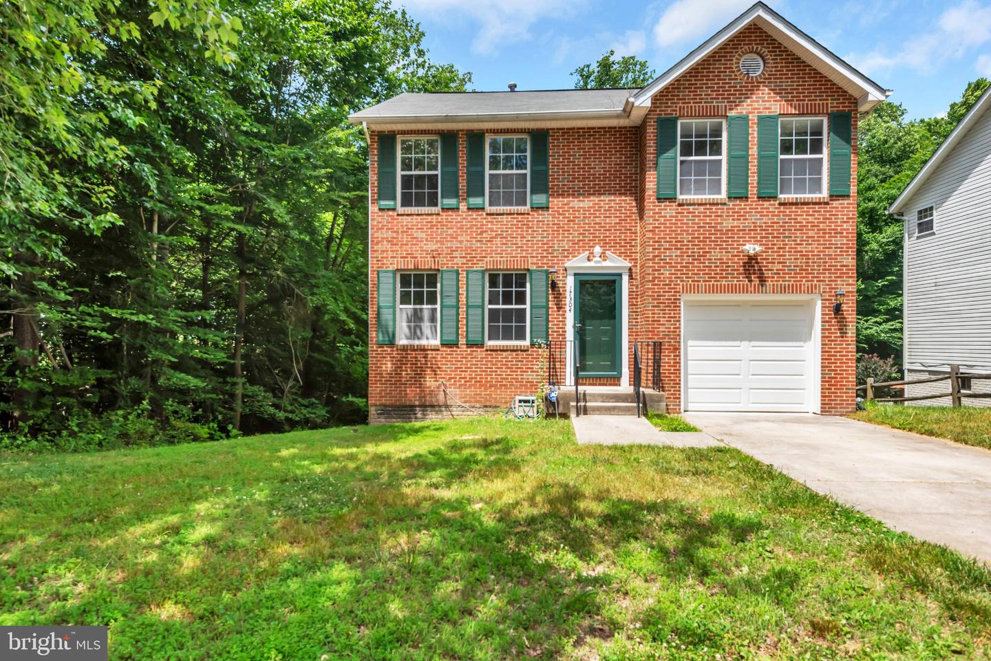 17304 NEWTON CT Property Photo 1