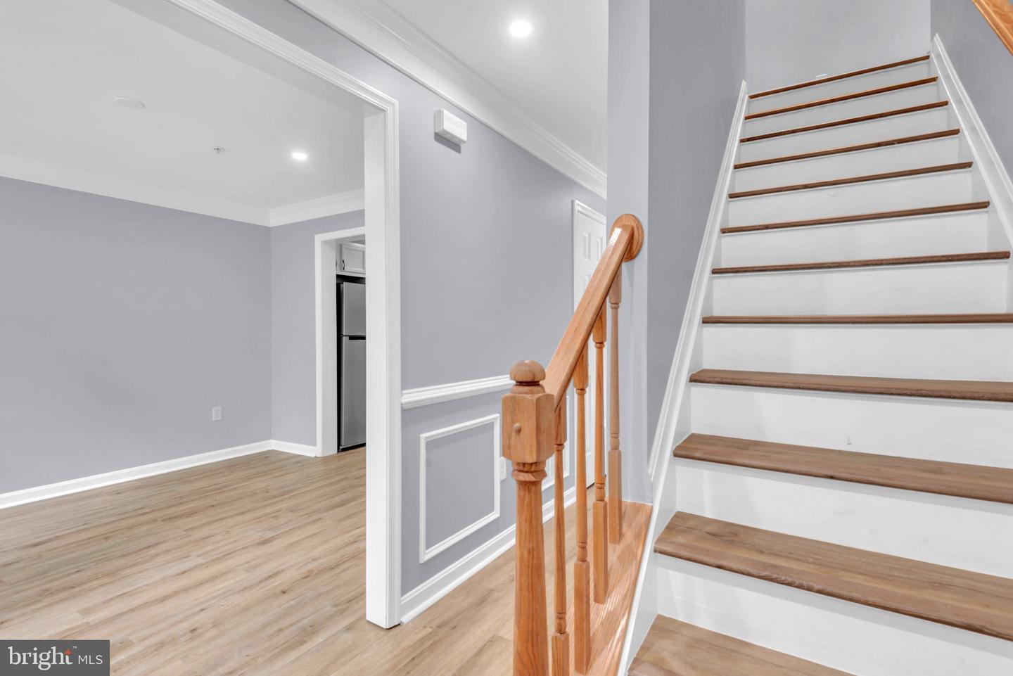 17304 Newton Ct Property Photo 18