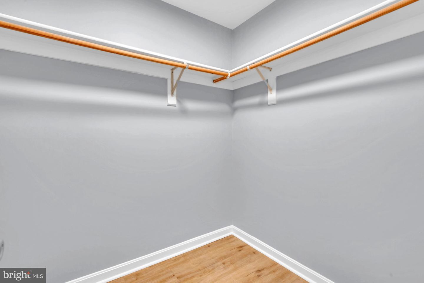 17304 Newton Ct Property Photo 25