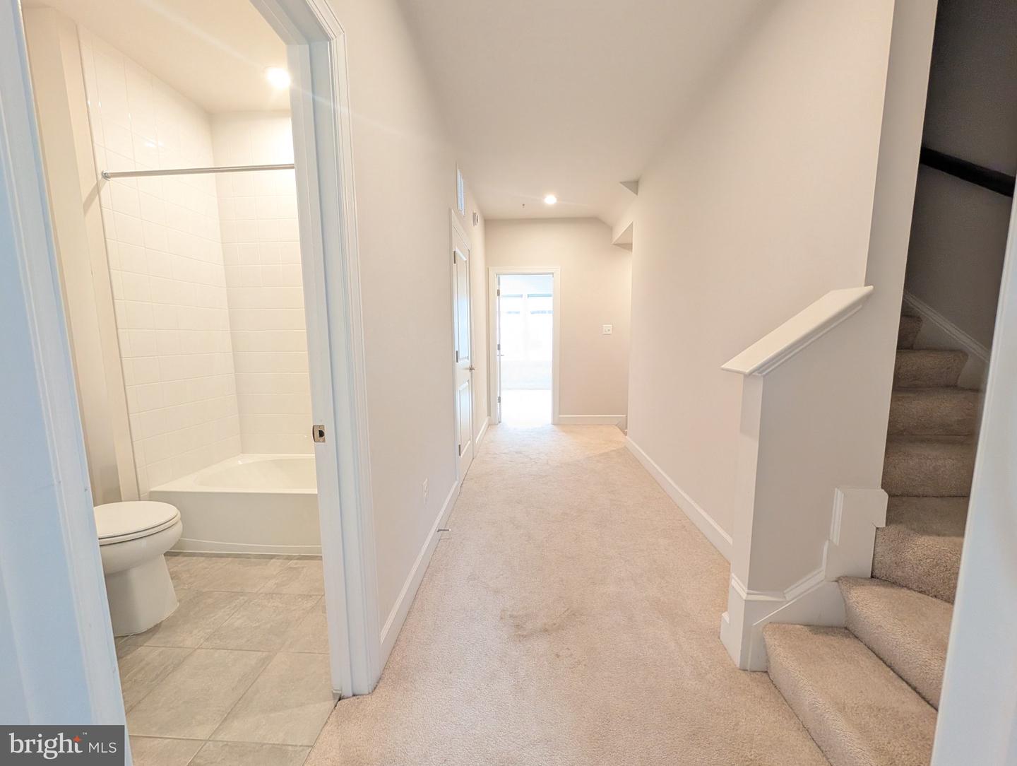 3511 Carnaby St Property Photo 14