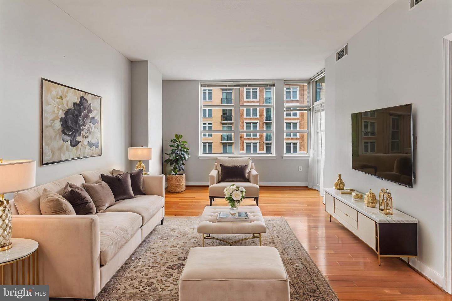 157 FLEET ST #608 Property Photo 1