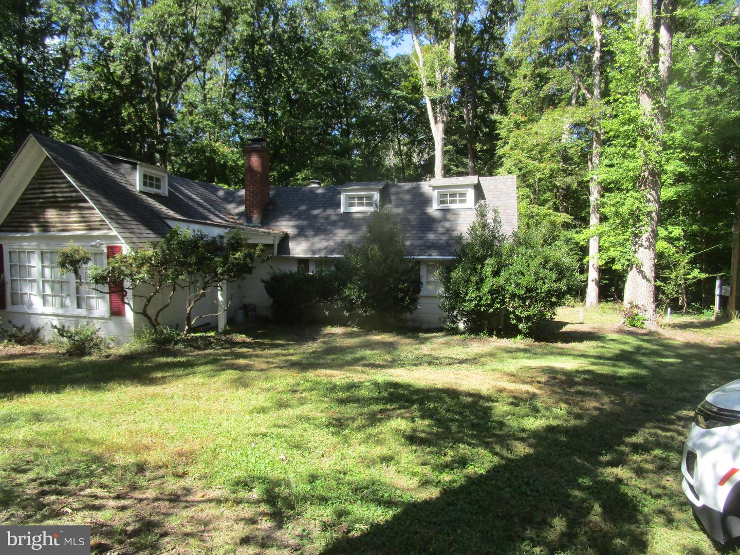 16605 Bealle Hill Rd Property Photo 1