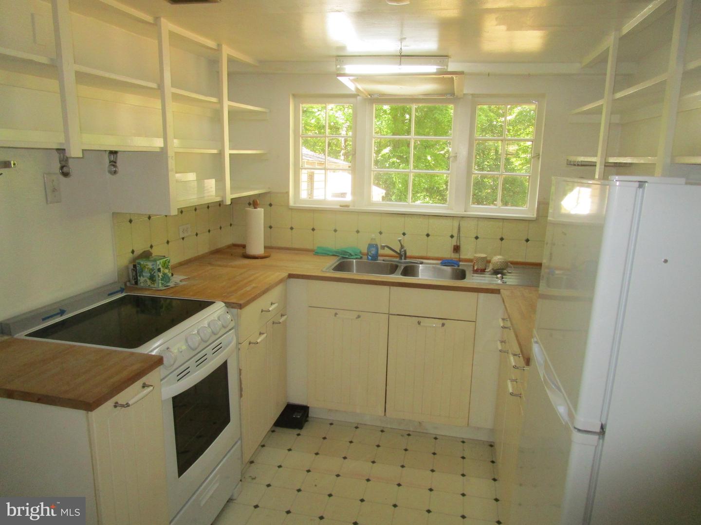 16605 Bealle Hill Rd Property Photo 7