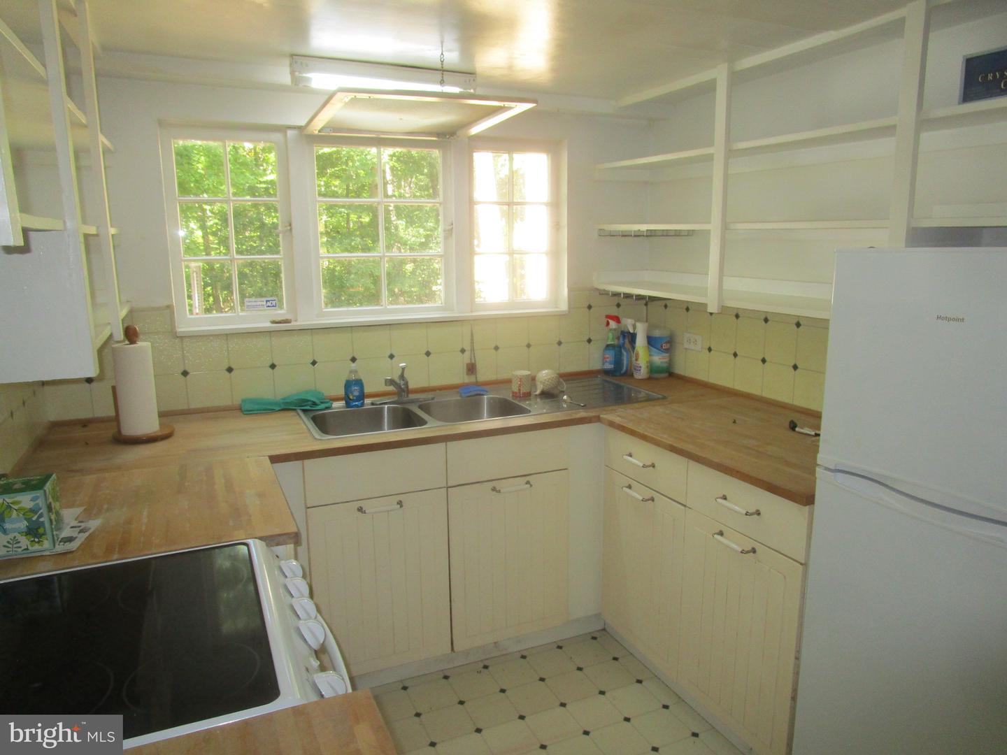 16605 Bealle Hill Rd Property Photo 8