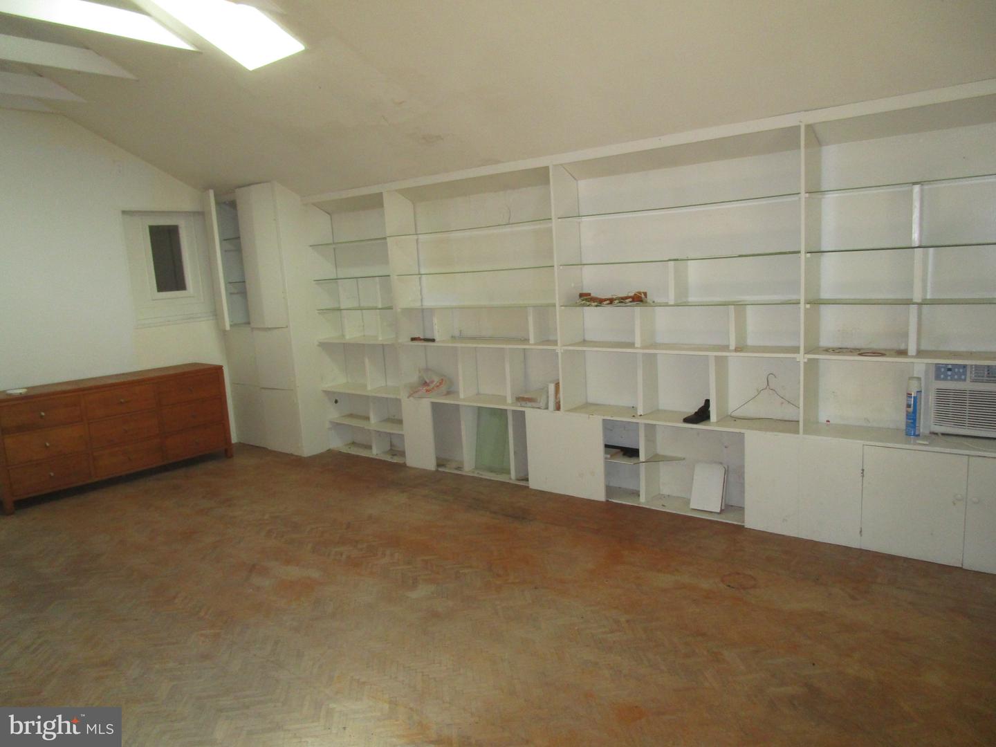 16605 Bealle Hill Rd Property Photo 13