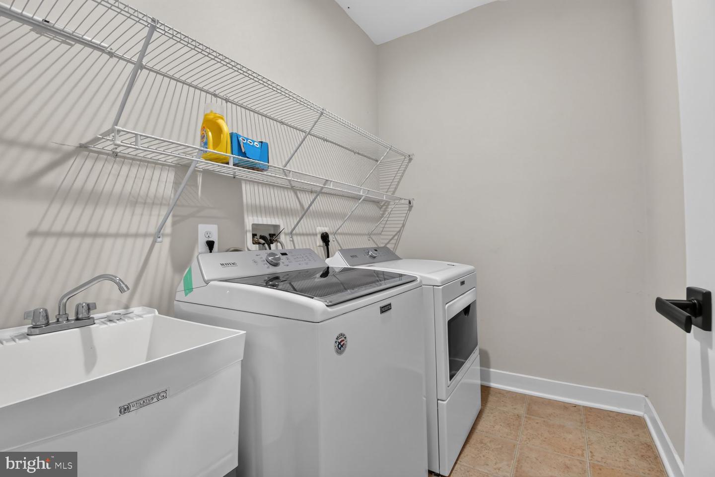 7011 Van Dusen Rd Property Photo 6