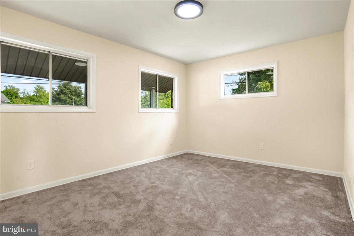 6700 Cipriano Rd Property Photo 14