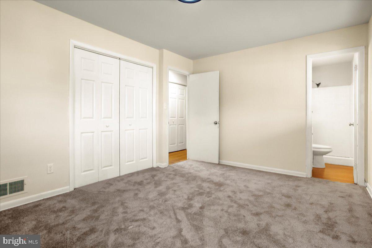 6700 Cipriano Rd Property Photo 15