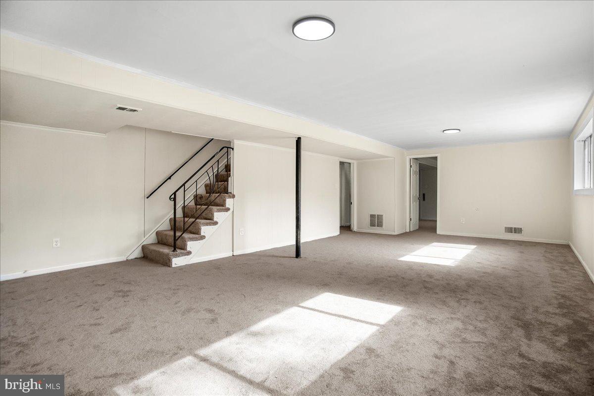 6700 Cipriano Rd Property Photo 19