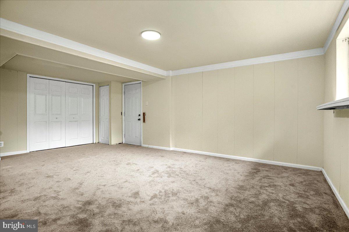 6700 Cipriano Rd Property Photo 22