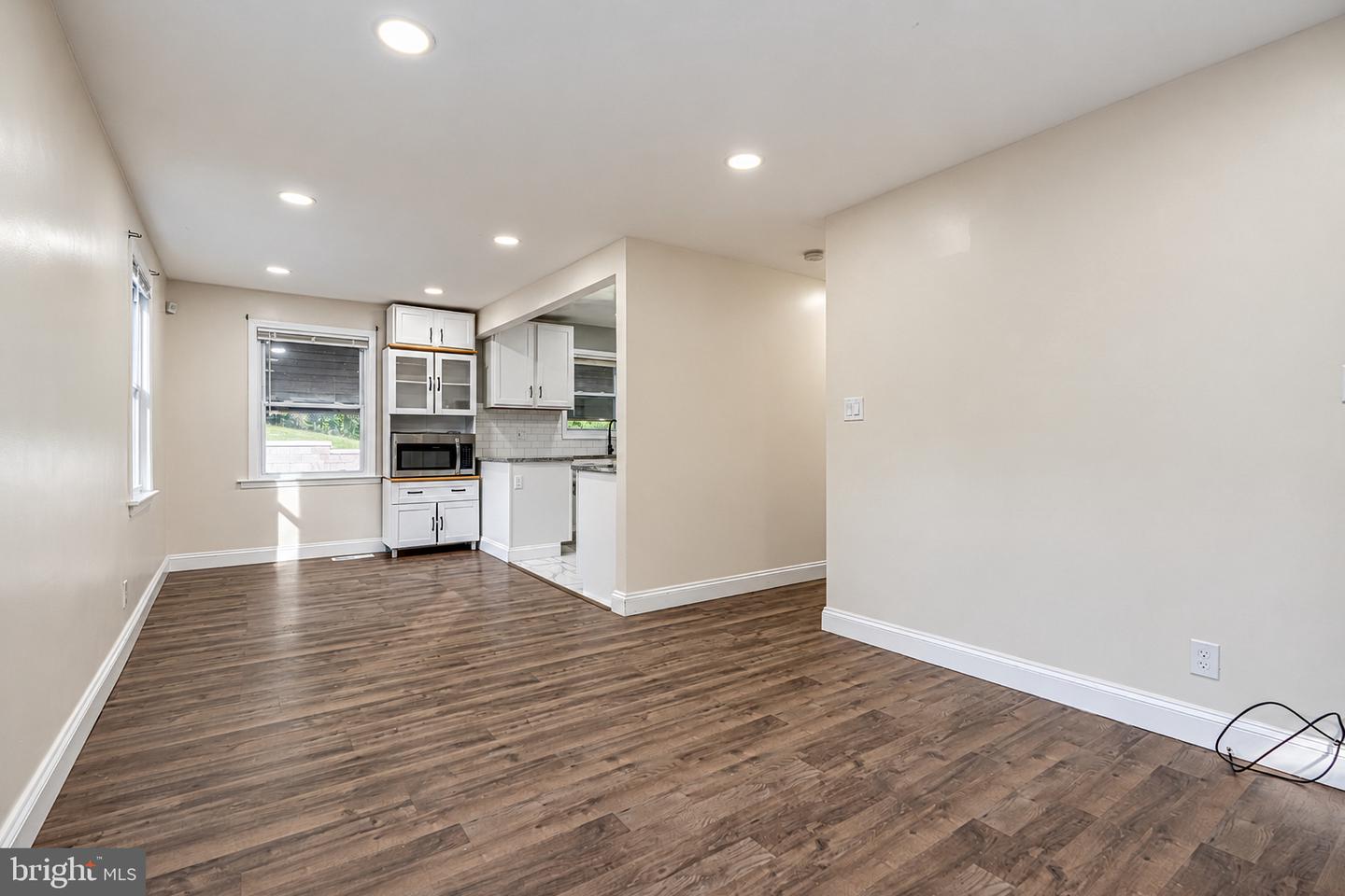 8108 Redview Dr Property Photo 6