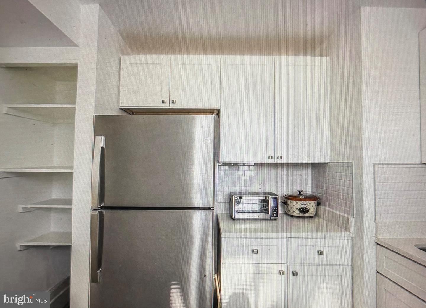 7975 Riggs Rd Rd #4 Property Photo 11