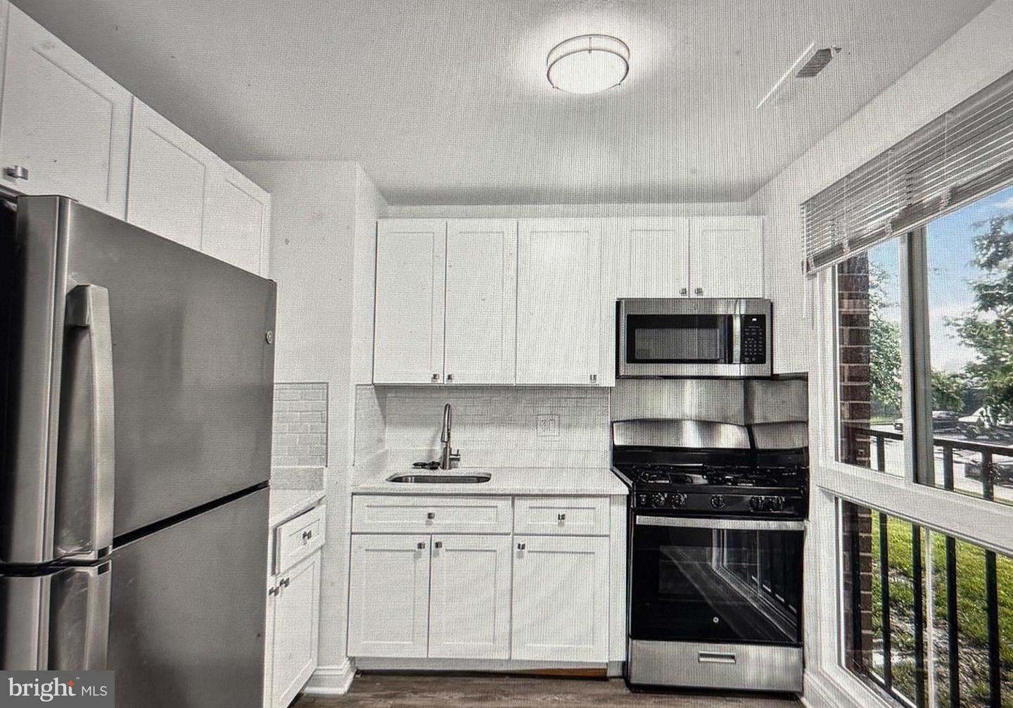 7975 Riggs Rd Rd #4 Property Photo 15