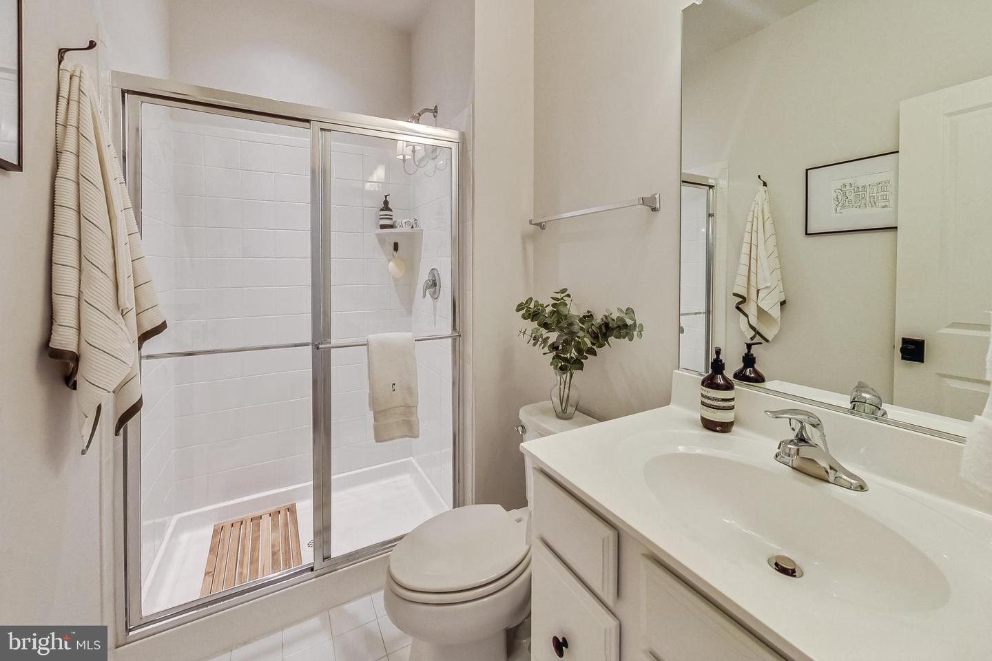 509 Triggerfish Dr Property Photo 4