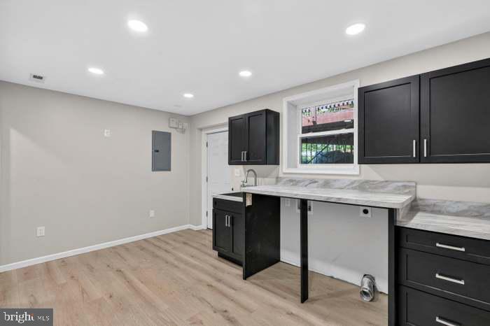 8810 Bluffwood Ln Property Photo 2