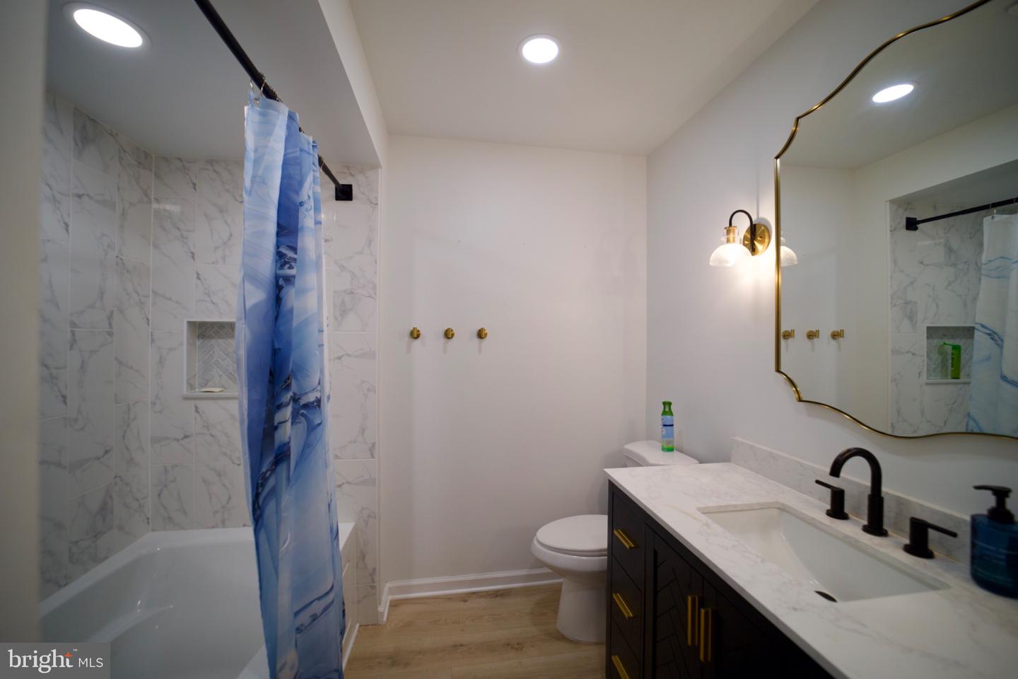 8810 Bluffwood Ln Property Photo 22