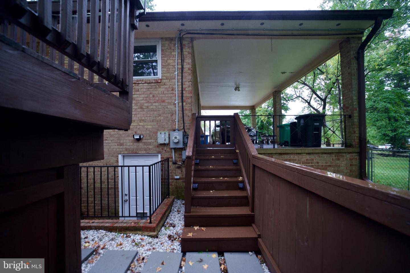 8810 Bluffwood Ln Property Photo 38