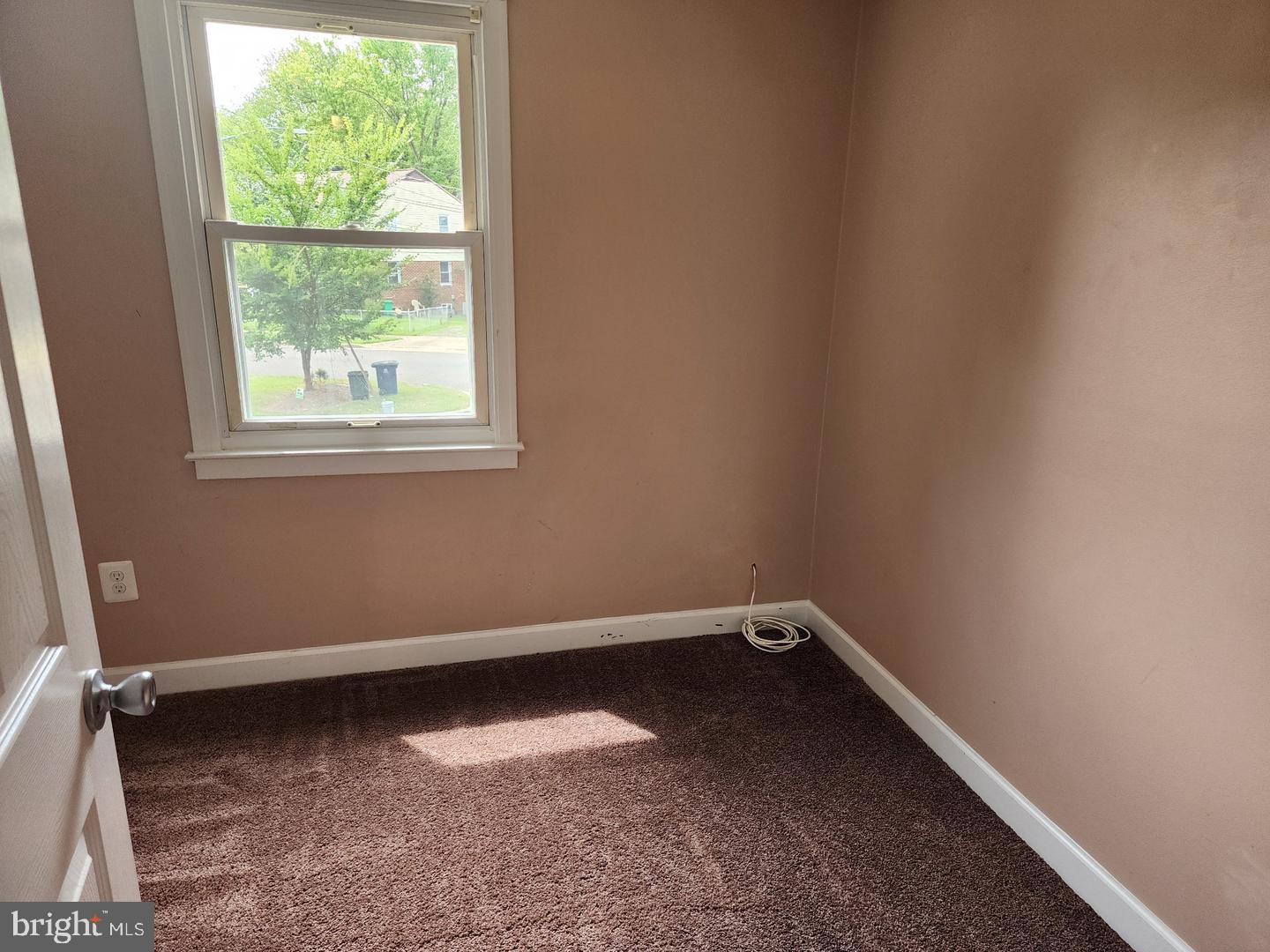 4541 Akron St Property Photo 15