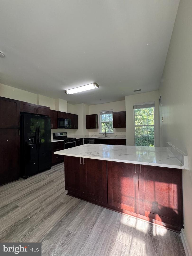 15607 Everglade Ln #b203 Property Photo 2