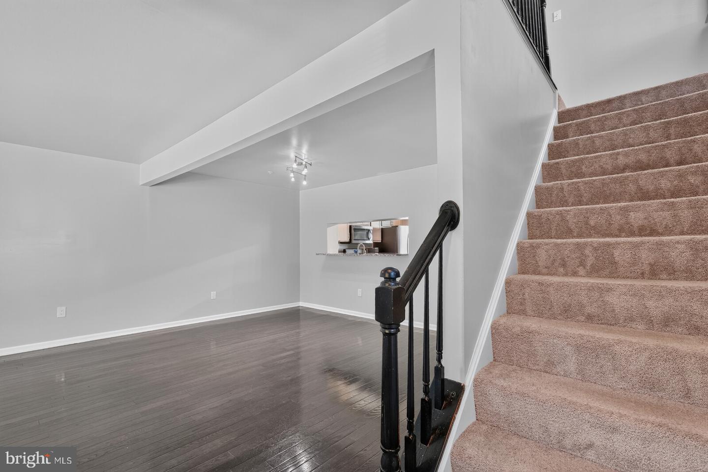 5306 Stoney Meadows Dr Property Photo 6