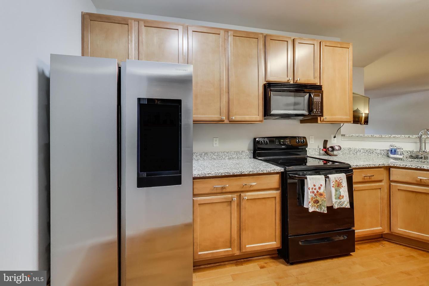 13901 Belle Chasse Blvd #215 Property Photo 6