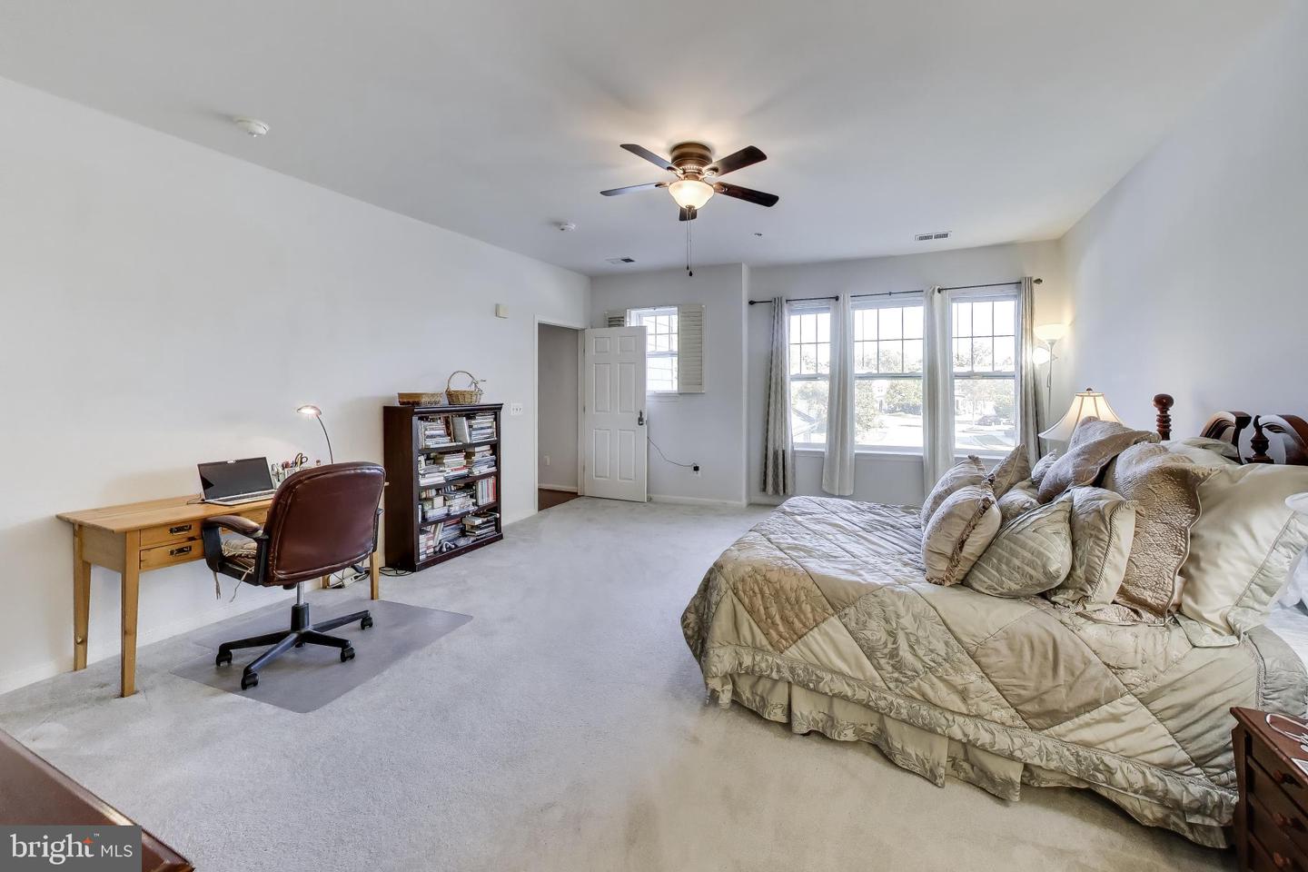 13901 Belle Chasse Blvd #215 Property Photo 15