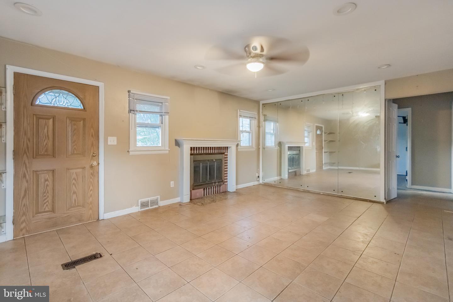 6306 Balfour Dr Property Photo 7