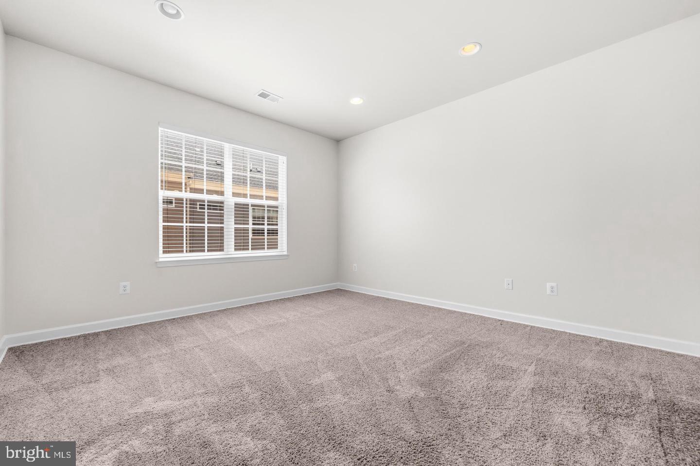 12813 Brickyard Blvd Property Photo 18
