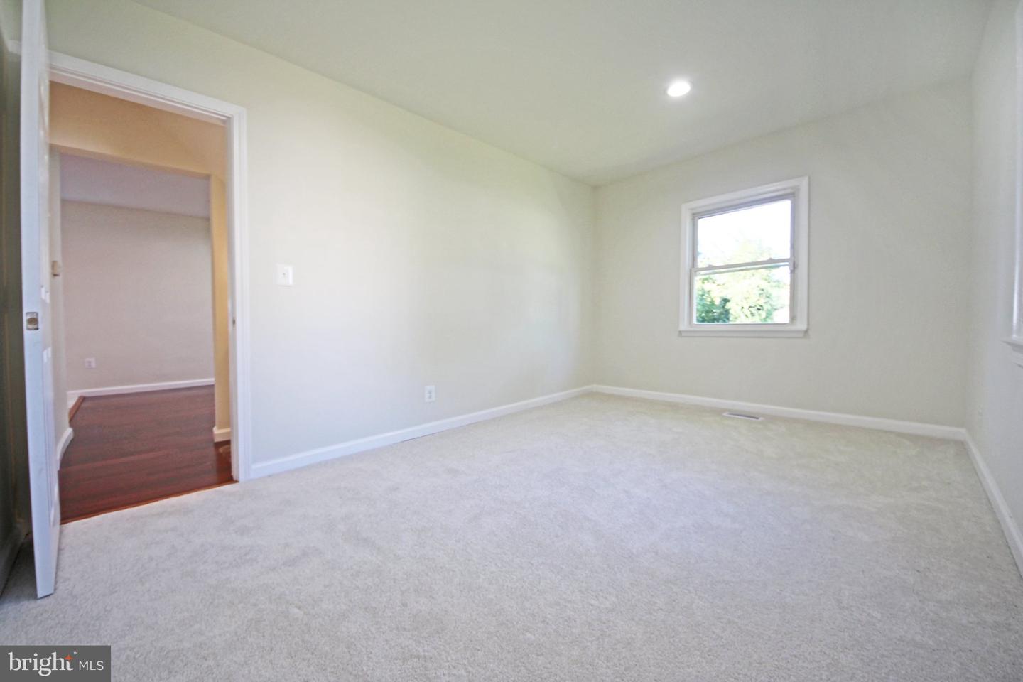 6807 Elmhurst St Property Photo 25