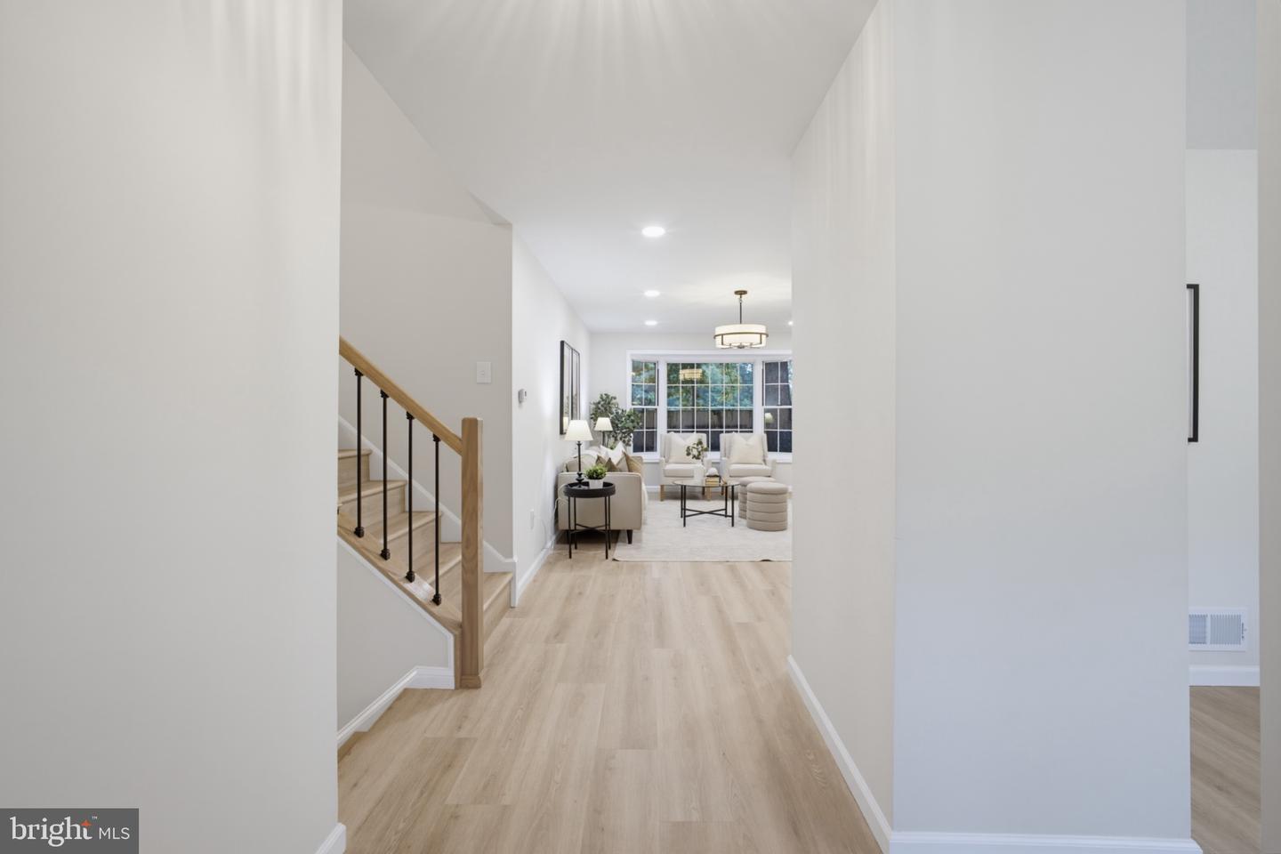 16123 Jerald Rd Property Photo 4