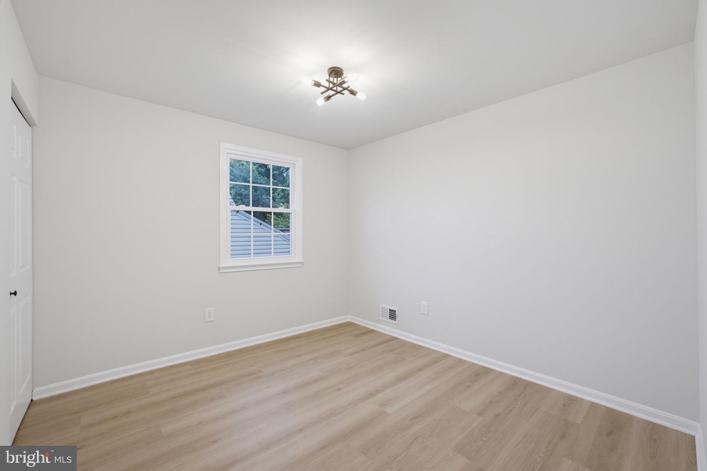 16123 Jerald Rd Property Photo 34