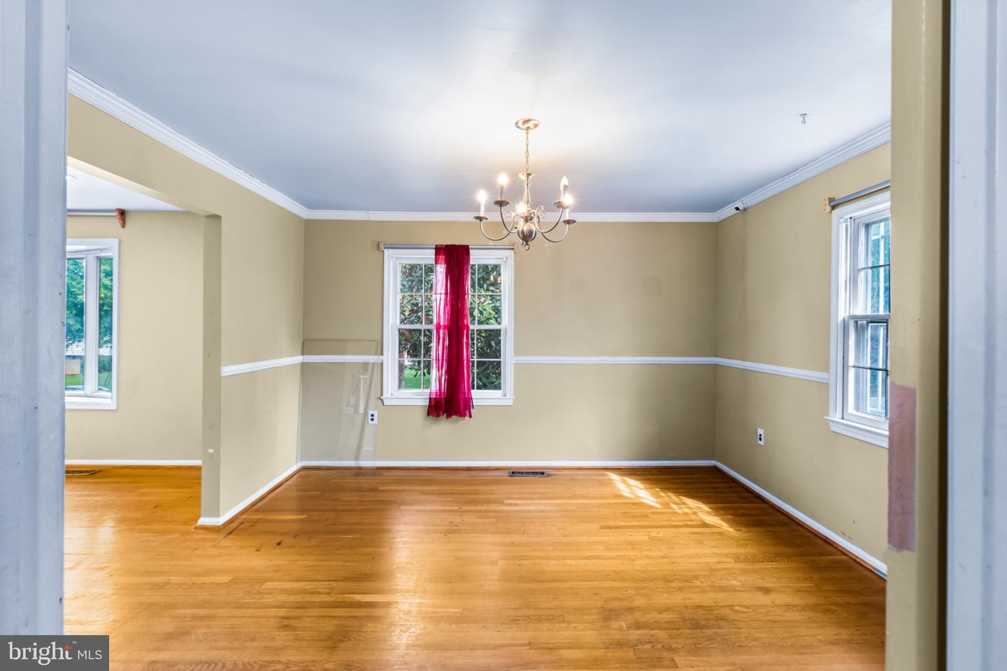 11511 Chantilly Ln Property Photo 10