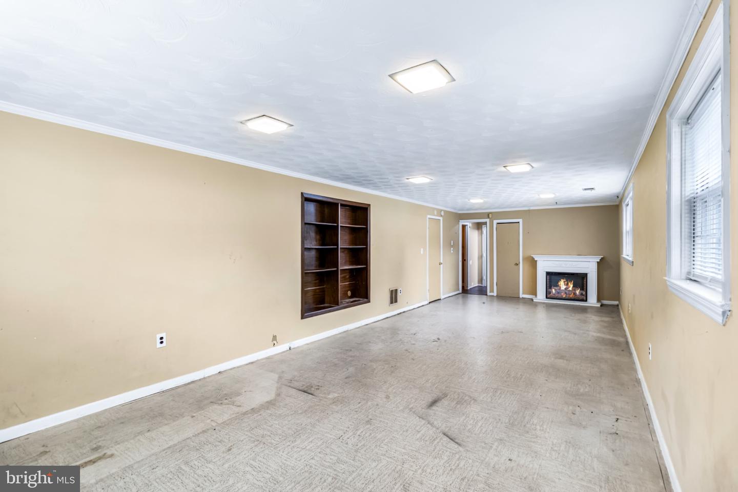 11511 Chantilly Ln Property Photo 37