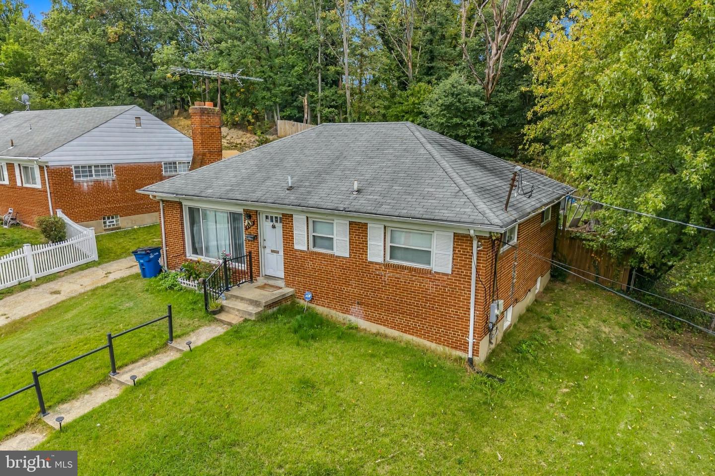 6512 District Heights Pkwy Property Photo 1