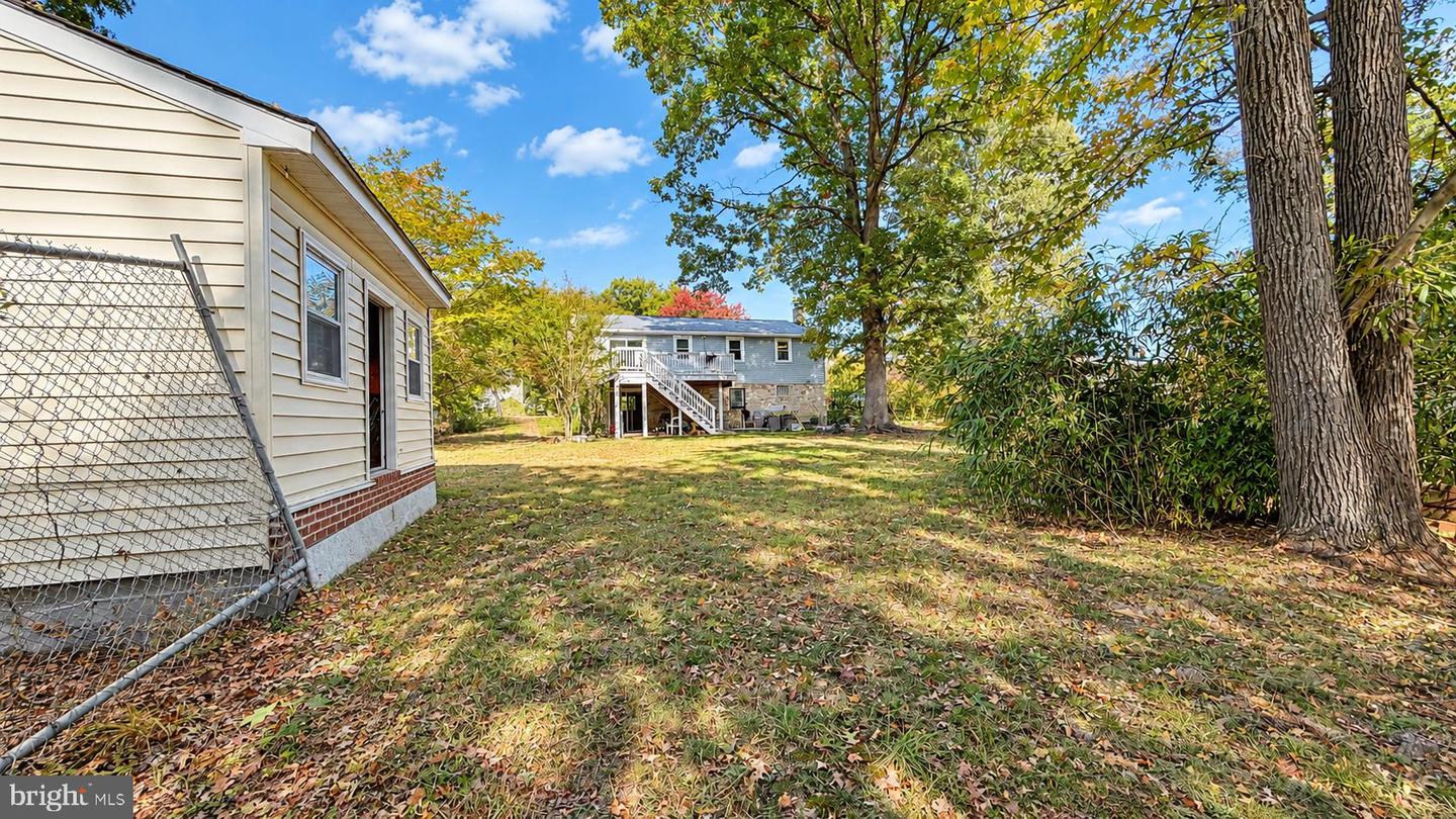 4005 Kilbourne Dr Property Photo 48