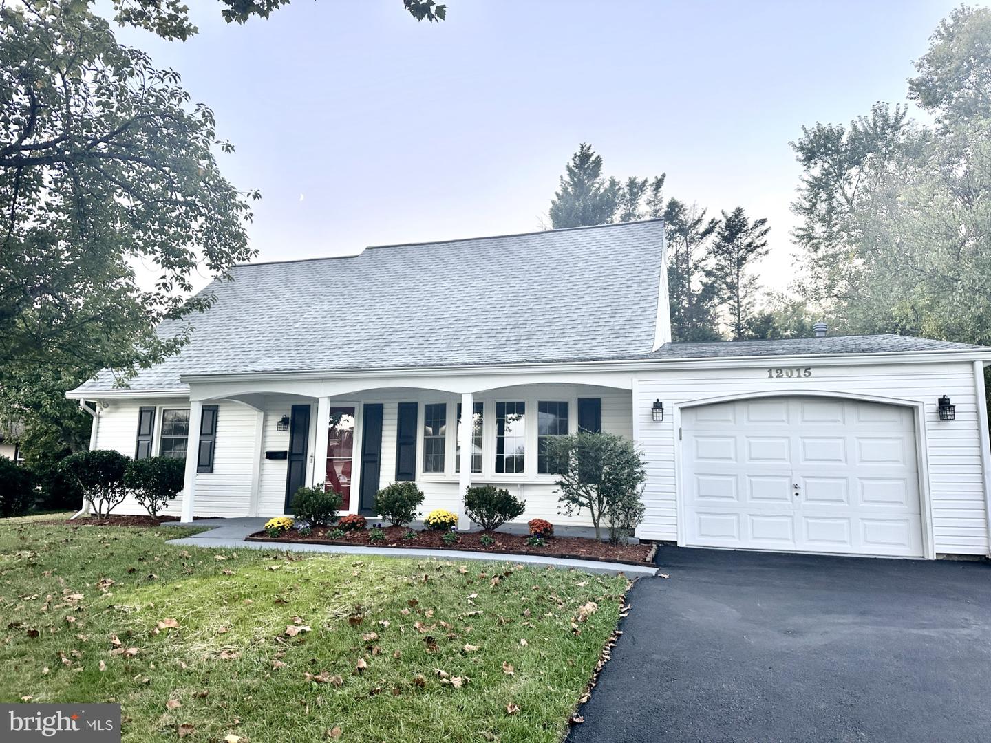 12015 ROCKLEDGE DR Property Photo 1