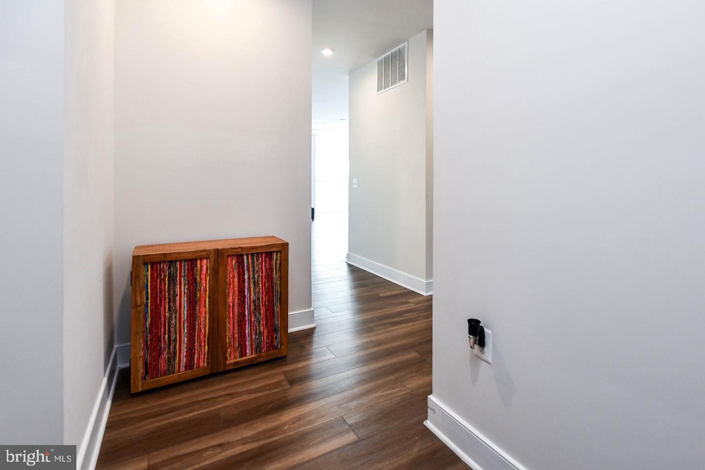100 Saint Ives Property Photo 15