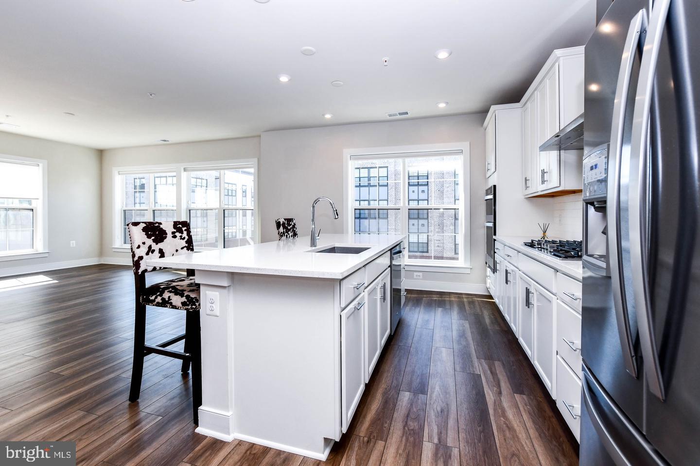 100 Saint Ives Property Photo 22