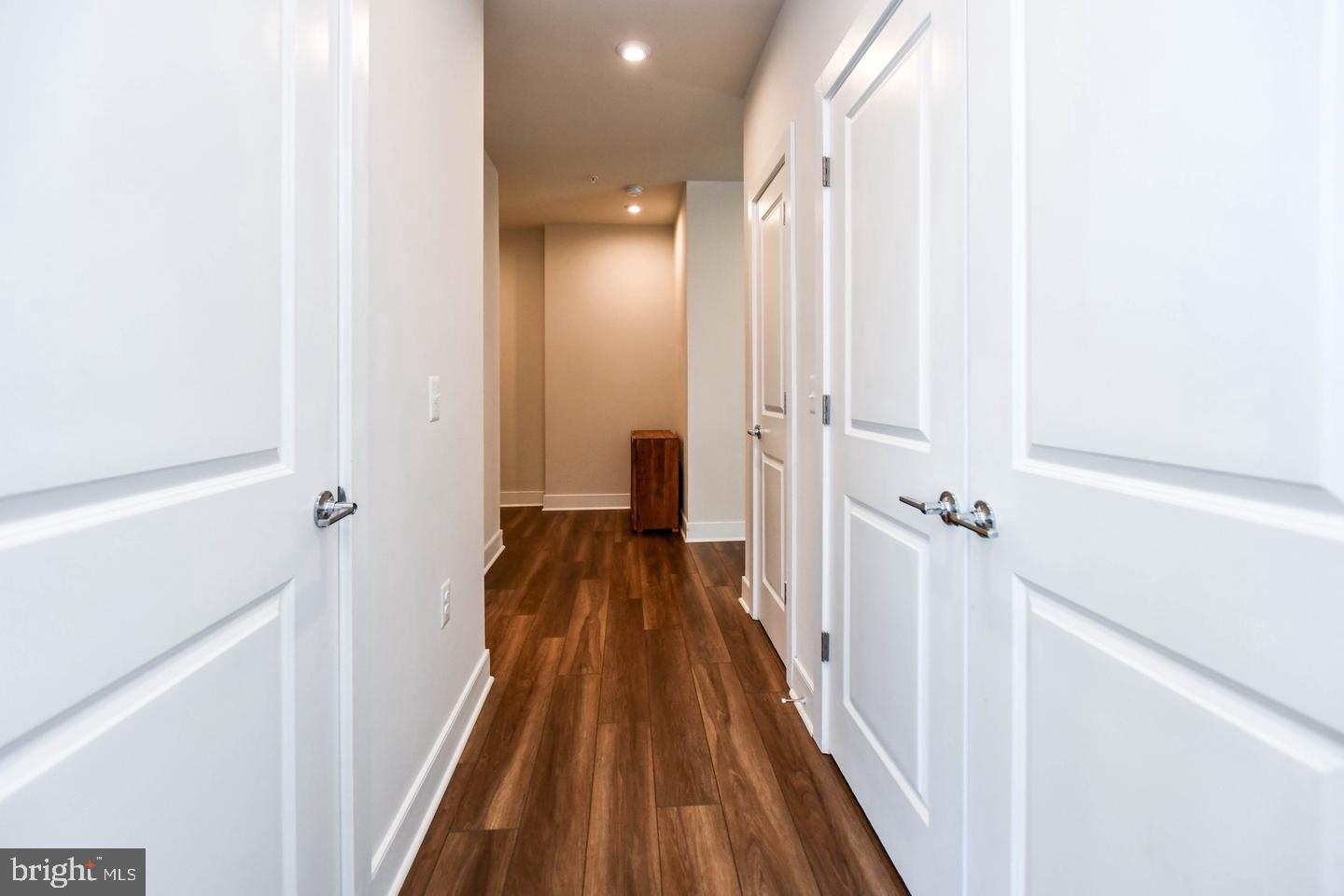 100 Saint Ives Property Photo 39