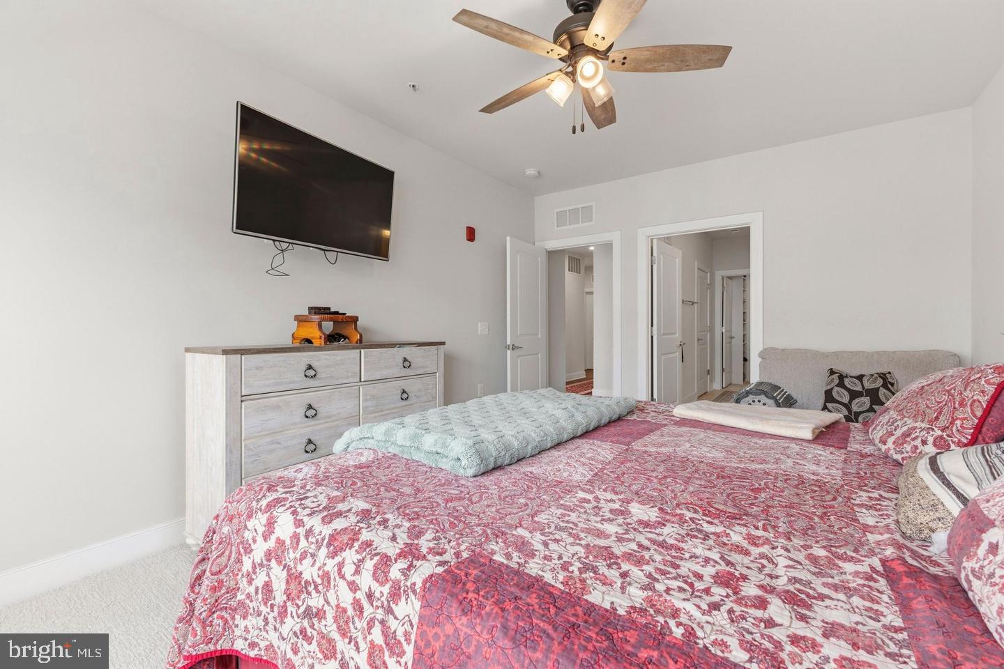 104 Saint Ives Pl #401 Property Photo 20