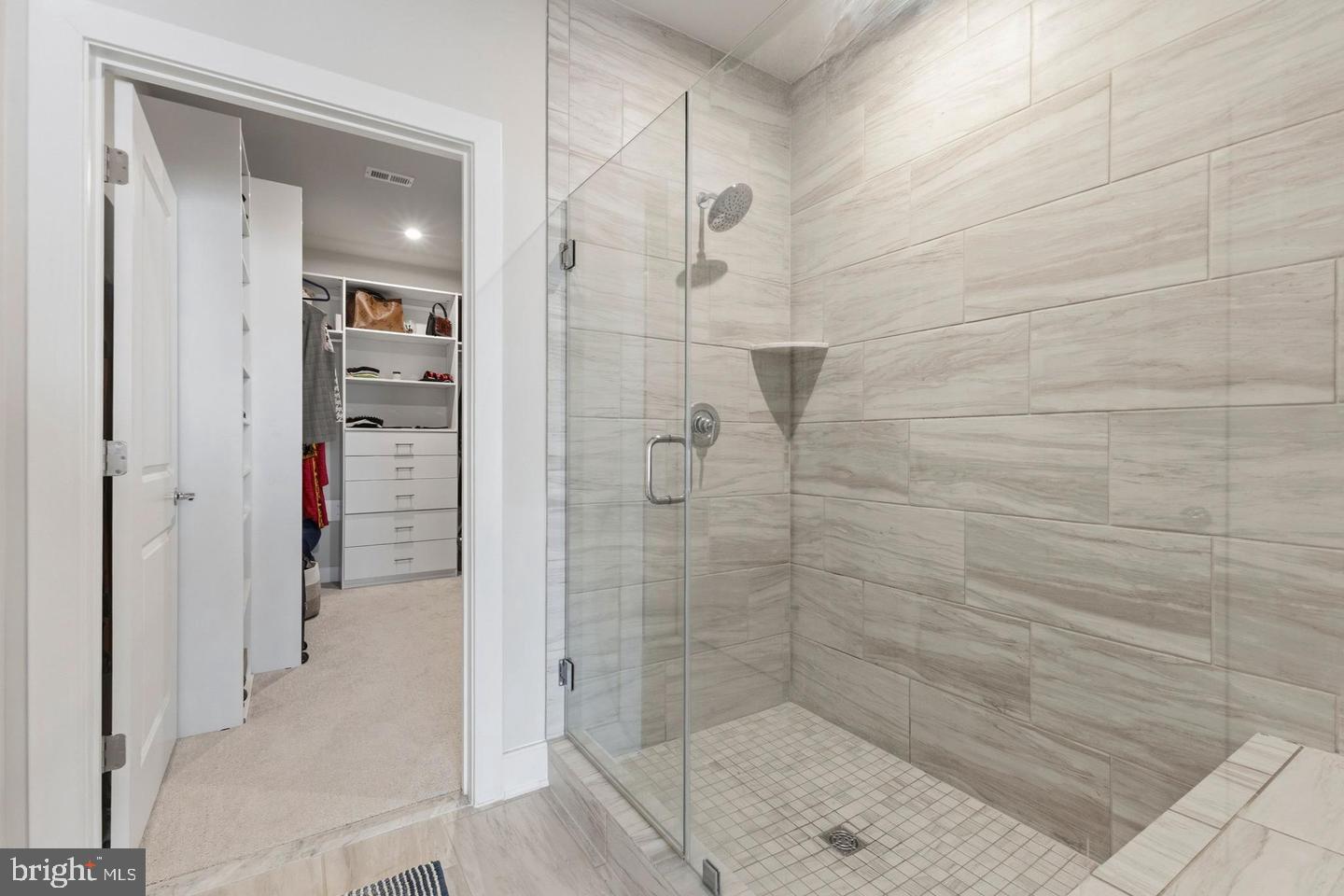 104 Saint Ives Pl #401 Property Photo 23